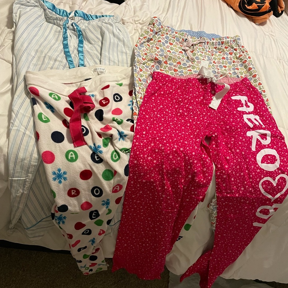4 pair of sleep pants